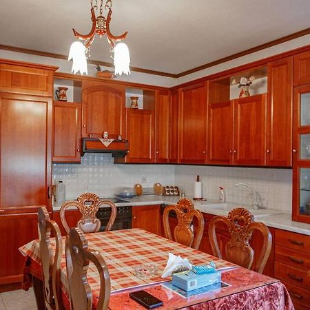 Βίλα Για Όλες Τις Εποχές Του Χρόνου โคซานี ภายนอก รูปภาพ