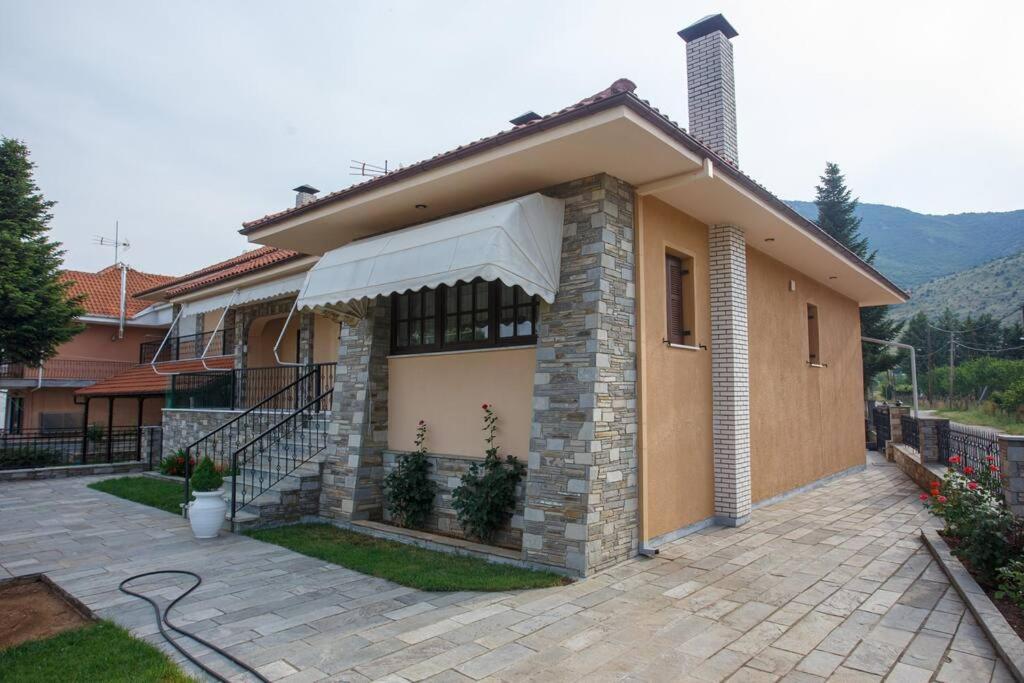 Βίλα Για Όλες Τις Εποχές Του Χρόνου โคซานี ภายนอก รูปภาพ